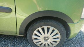 Protector plástico paso de rueda para Opel Agila A (2000-2007)