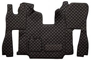 Alfombrillas de ecopiel Q para SCANIA R (01.2011-12.2016) - automático - asientos normales (no RECARO) - Negro/rojo