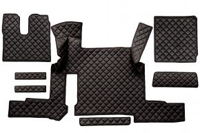 Alfombrillas de ecopiel Q para MAN TGX (01.2018-03.2020) - automático - dos cajones - Negro/rojo
